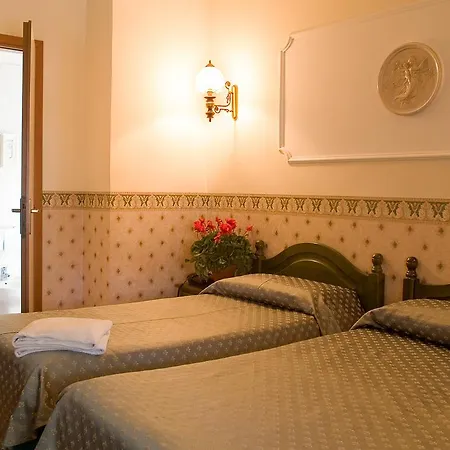 Hotel Louis I Ciampino